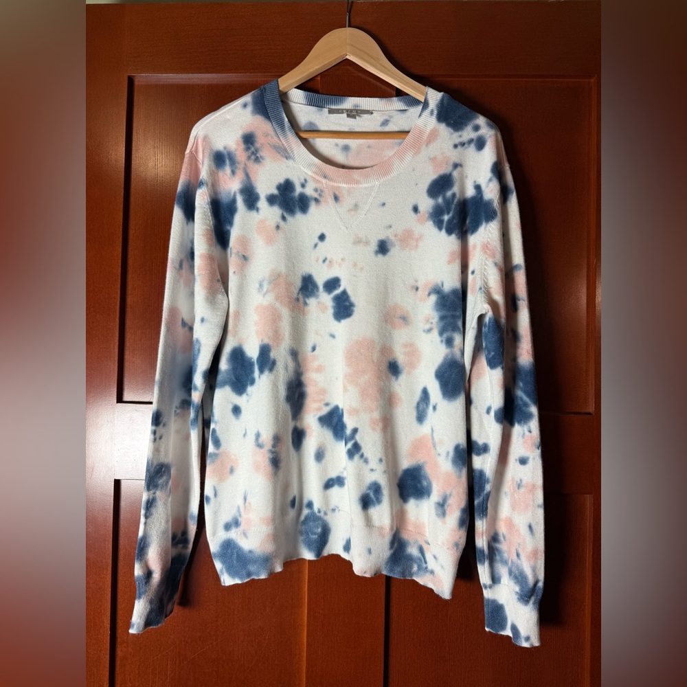 Cyrus Women’s Blue and Pink Tie-Dye Sweater Size XL